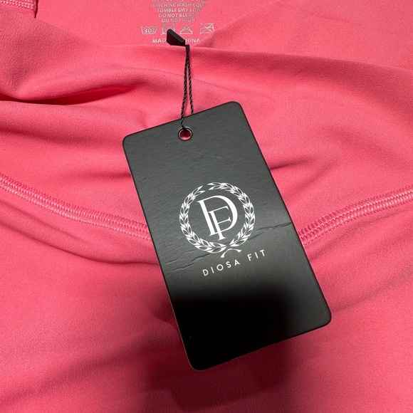 Duos a Fit Cosmic Pink Embrace Short Shorts - LARGE - Picture 3 of 4